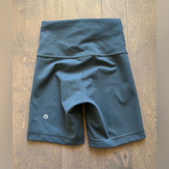 Lululemon Wunder Train High-Rise Shorts 6" - Picture 8 of 11